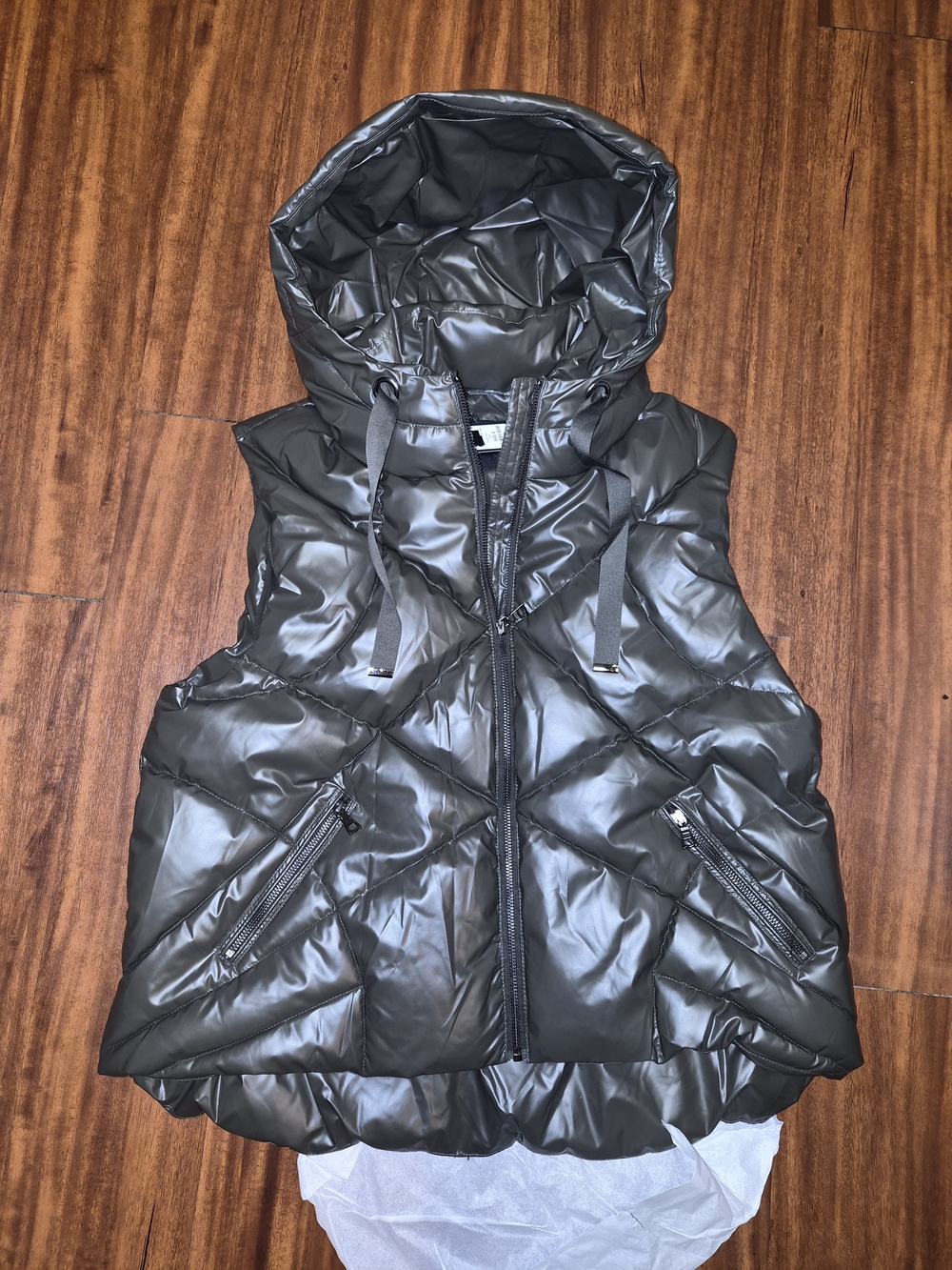 Sleeveless Hooded Puffer Vest - Black